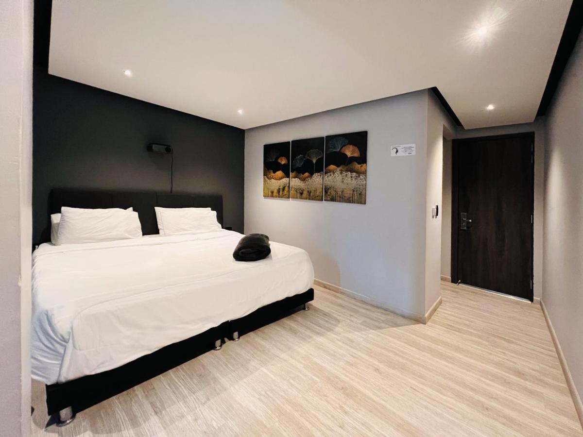Hotel Htl Bogotá Esterno foto