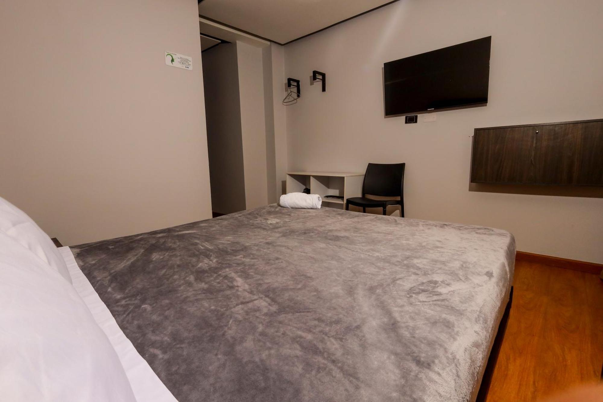 Hotel Htl Bogotá Esterno foto