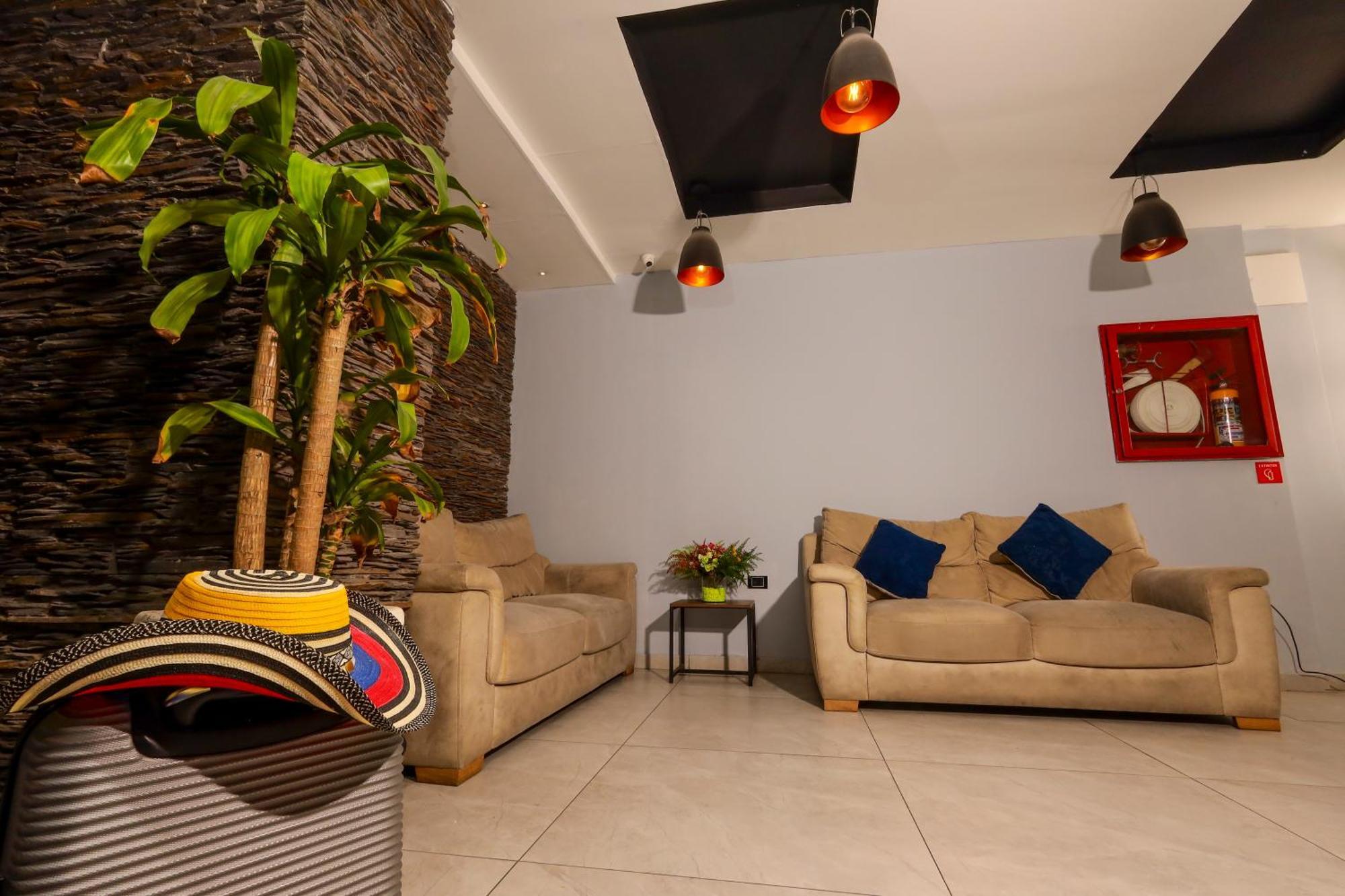 Hotel Htl Bogotá Esterno foto