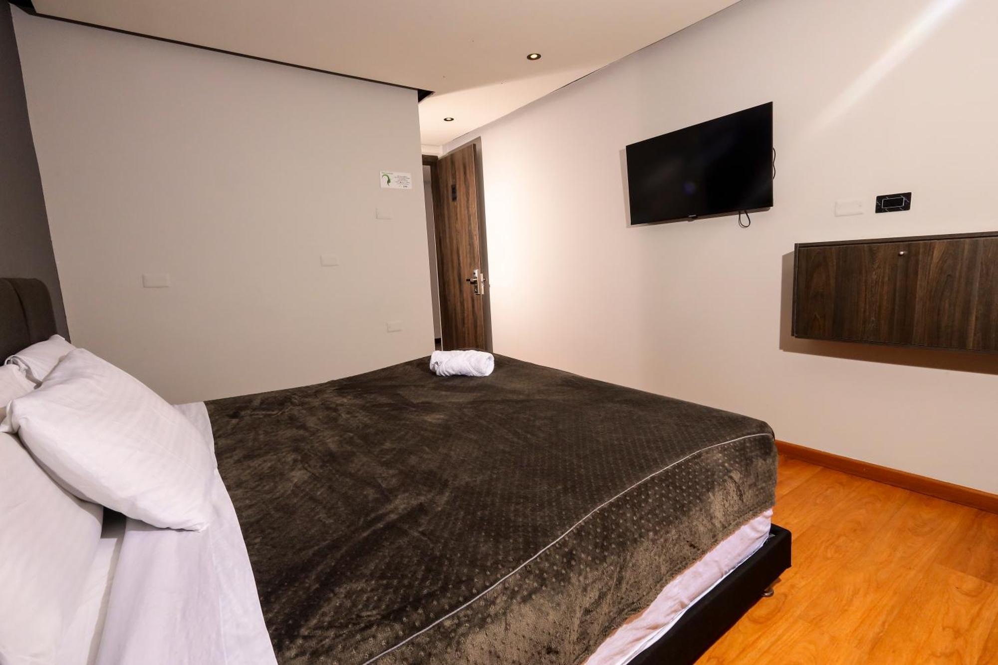Hotel Htl Bogotá Esterno foto