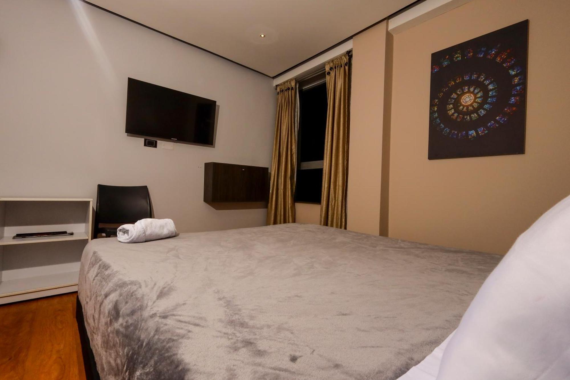 Hotel Htl Bogotá Esterno foto